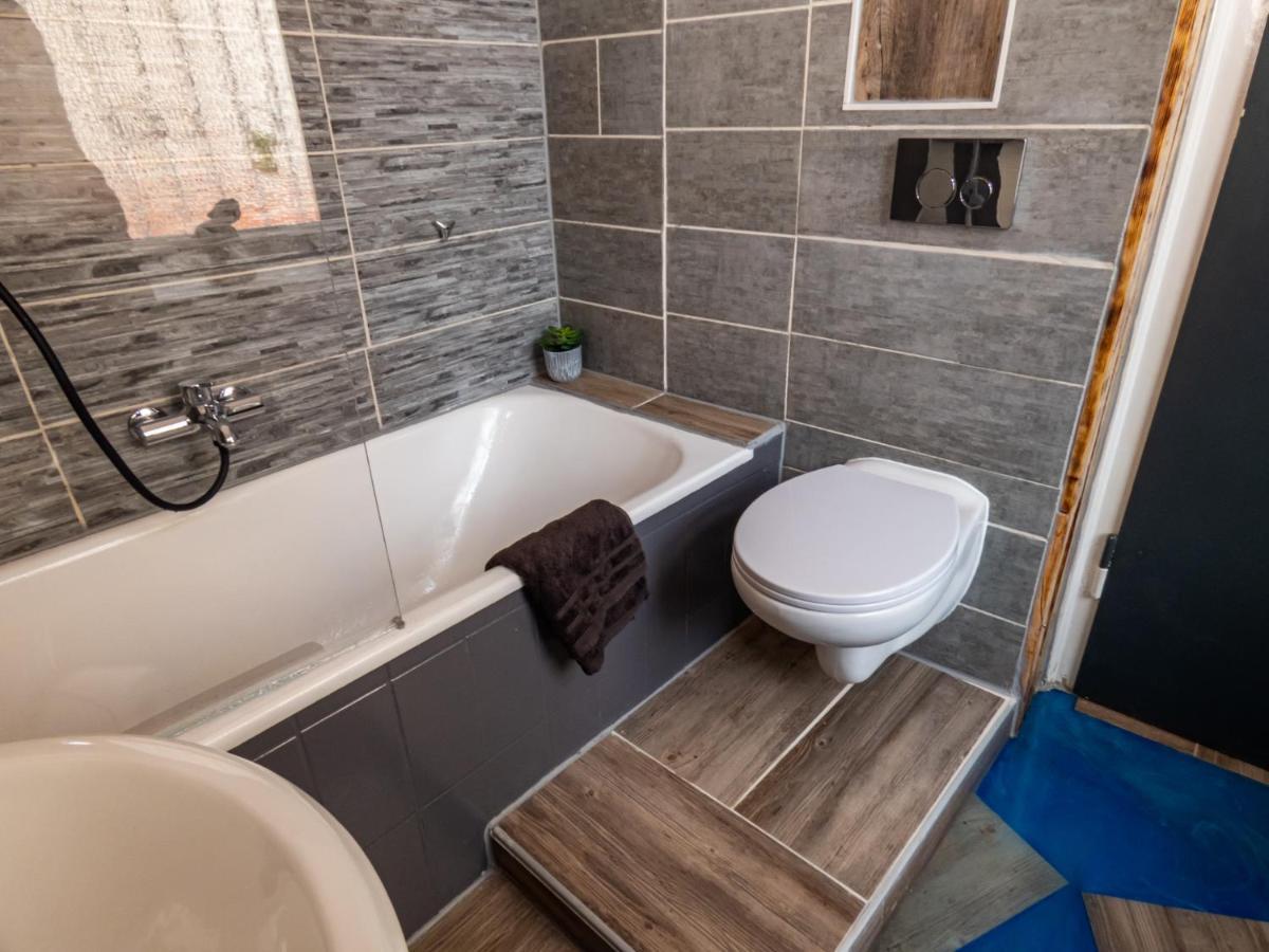 #213 Lux-Room - Zentrum Neuss - Naehe Duesseldorf Messe Mit Netflix & Prime Ngoại thất bức ảnh